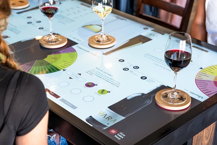 tavolo-degustazione digitale
