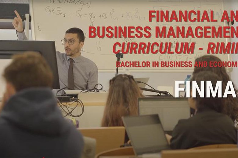 FINMA-Bachelor Degree in Business Economics /Curriculum in Financial e Business Management