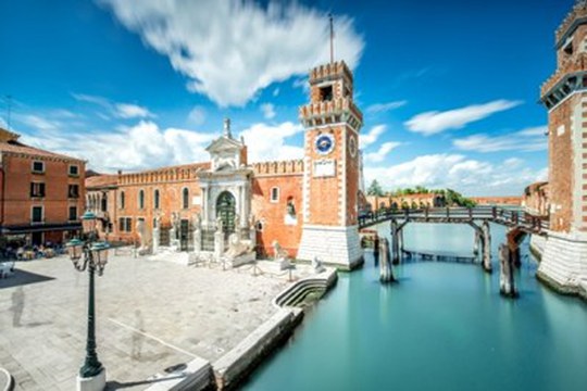 L’Alma Mater alla Biennale Architettura di Venezia, per riflettere sulla trasformazione dei cantieri navali e degli arsenali storici europei